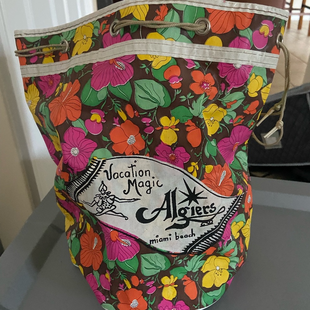 VINTAGE ALGIERS Beach Bag